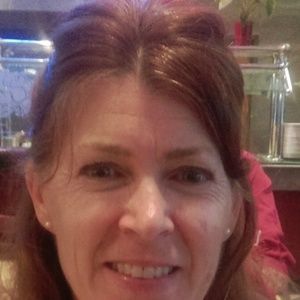 Meet your Posher, Pam